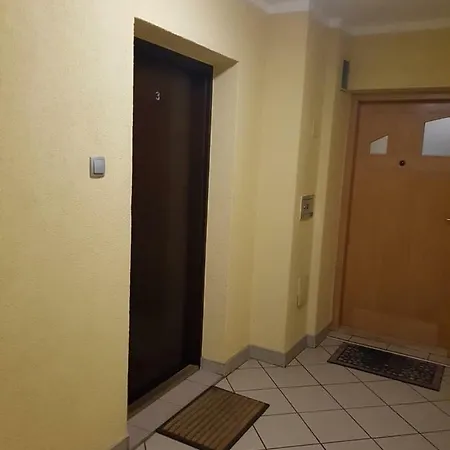 Pod Jasna Gora - 3 *