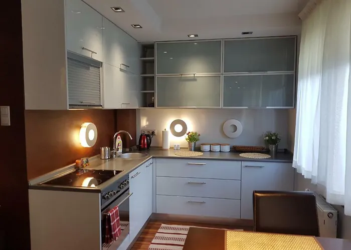 Pod Jasna Gora - 3 * Čenstochová